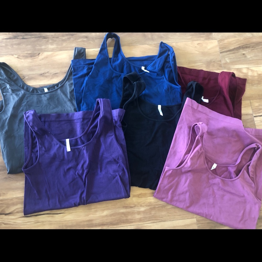 Women’s Skinny Tee’s